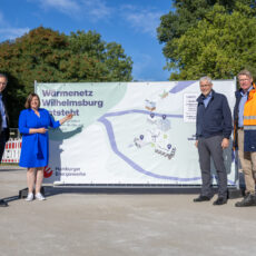 Hoher Besuch auf der Geothermie-Baustelle: Umweltsenatorin Katharina Fegebank macht sich vor Ort ein Bild  